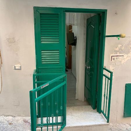 Appartement La Casa Dei Nonni à Naples Extérieur photo